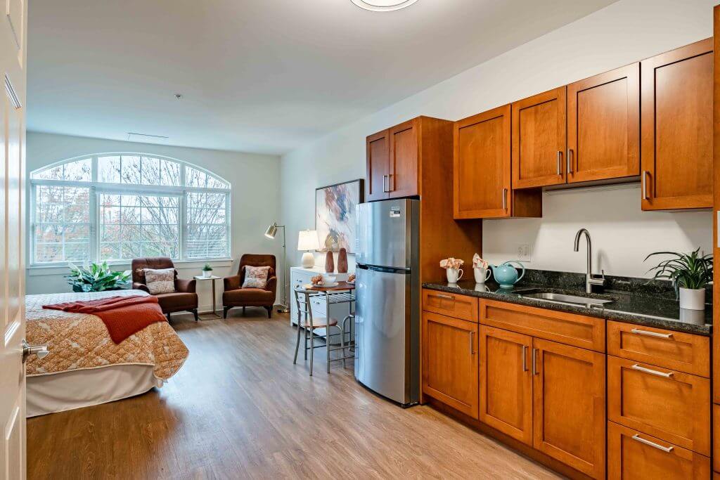 Small kitchen area in room